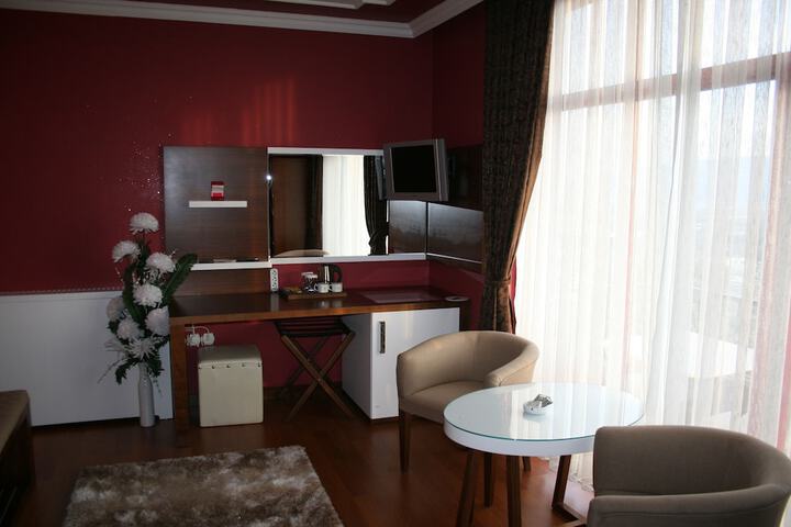 Room 15 of 62