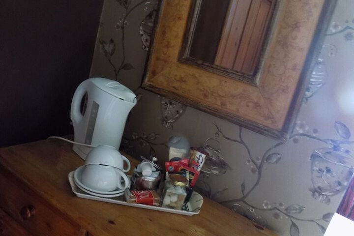 Room 7 of 71