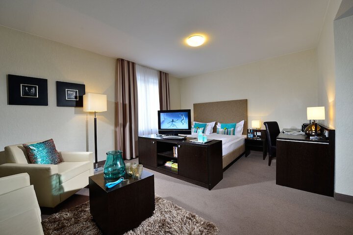 Room 6 of 41