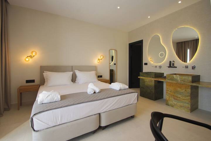 Room 36 of 186