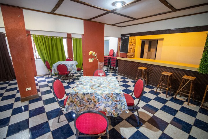 Room 21 of 60