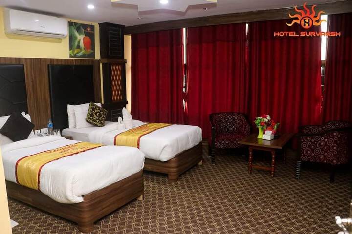 Room 4 of 14