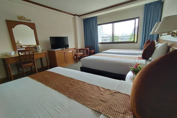 Room 11 of 47