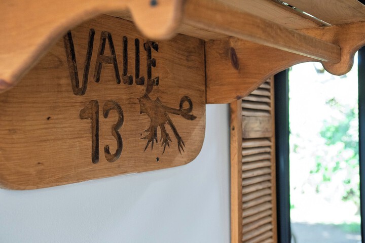 Room 17 of 62