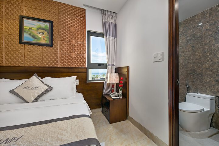 Room 7 of 37