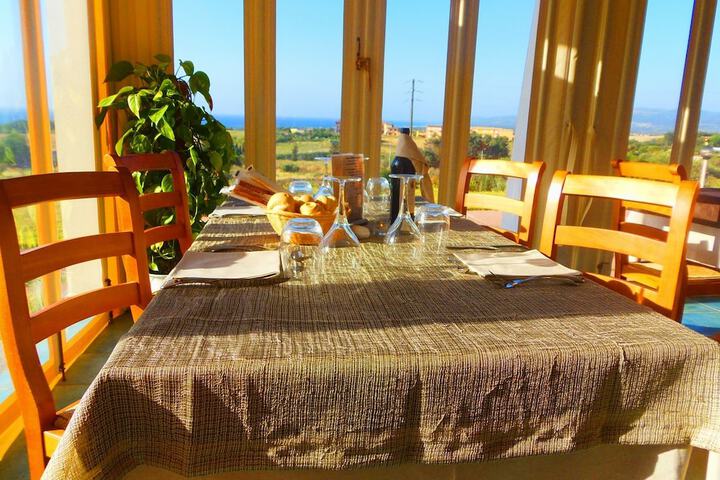 Dining 73 of 118