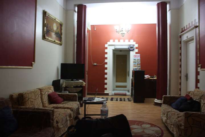 Room 23 of 38