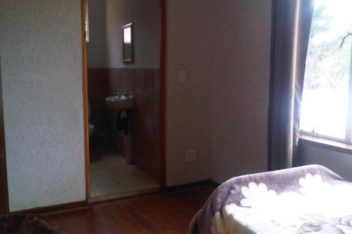 Room 8 of 21