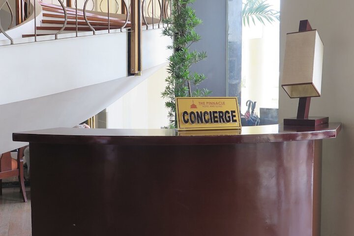 Concierge desk