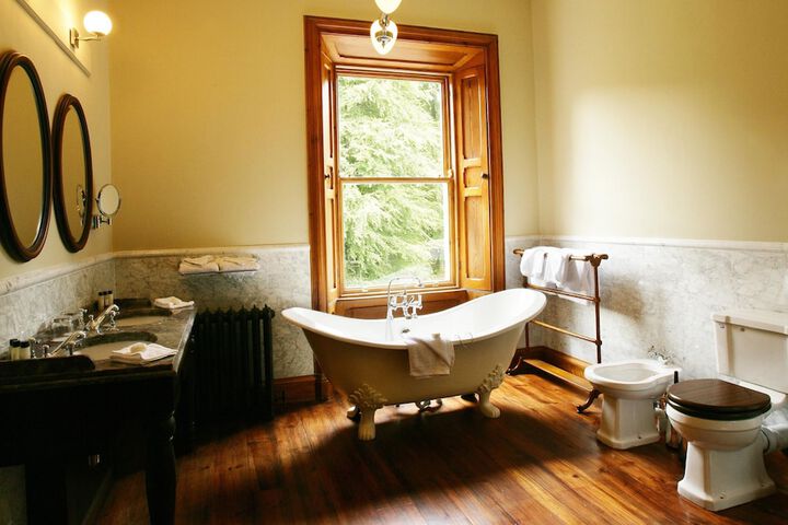 Bathroom Interior Photo