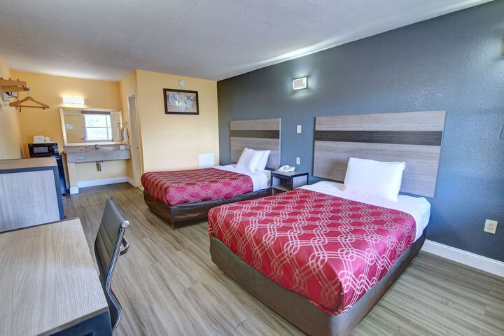 1 Double Bed (6 of 13)