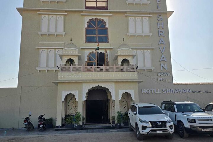 Hotel 8 of 9