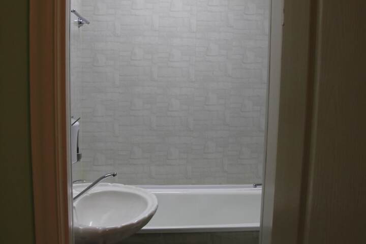 Room 41 of 53