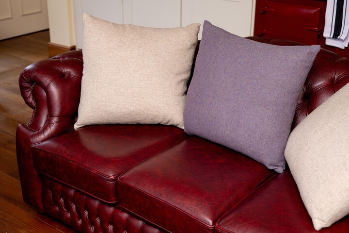 Lounge 486 of 691