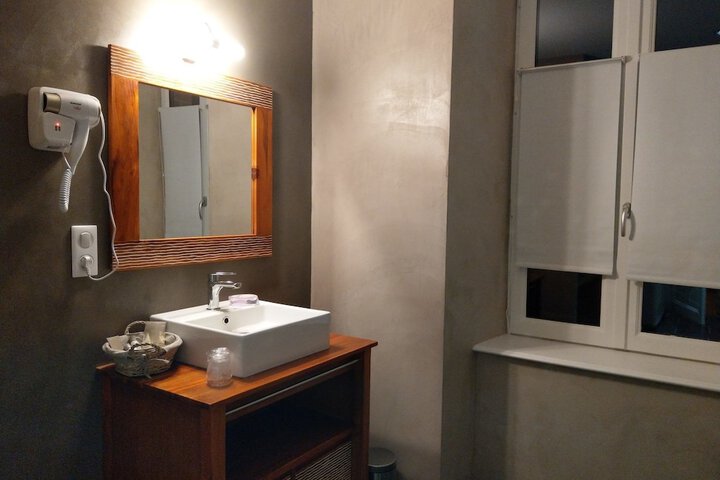Room 44 of 44