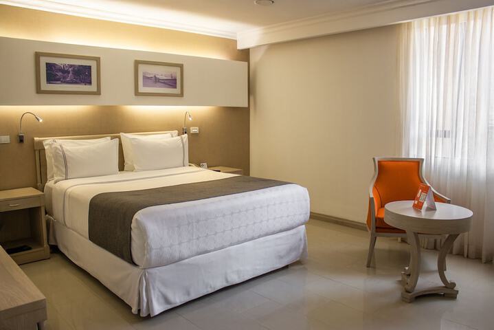 Room 13 of 61