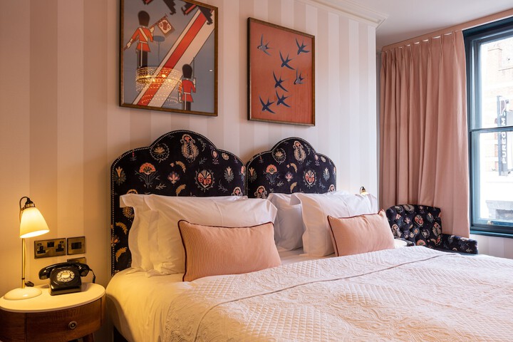 Room 5 of 21