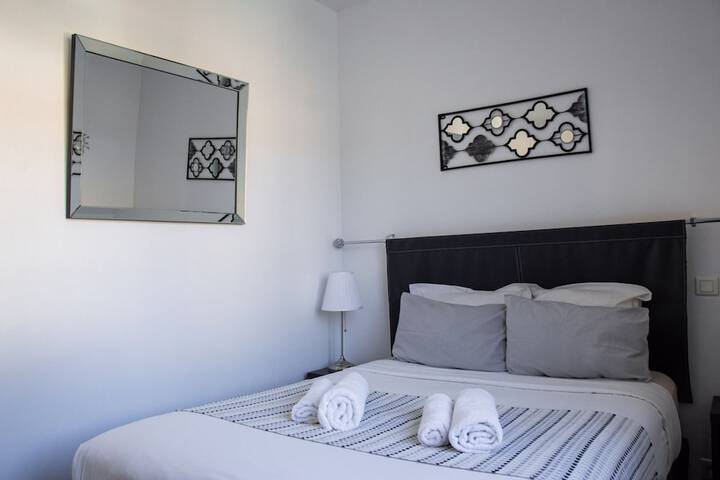 Room 13 of 49