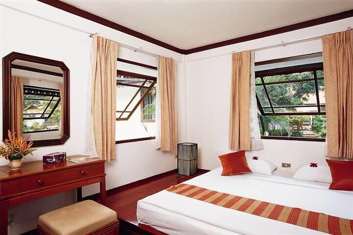 Room 5 of 58