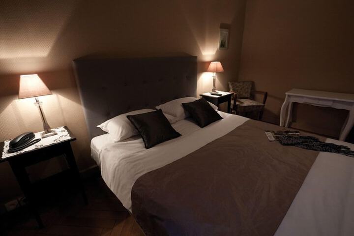 Room 75 of 147
