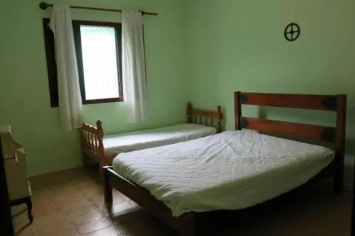 Room 3 of 18