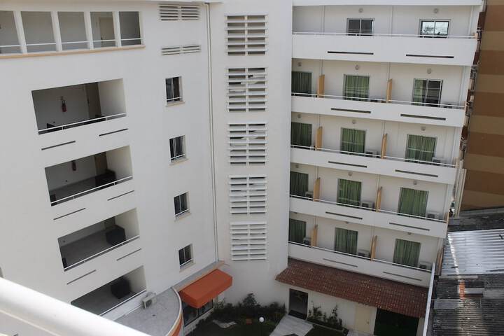 Hotel 30 of 32