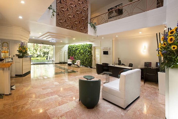 Hotel Interior 16 of 231