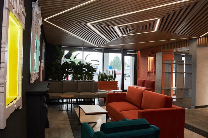 Hotel Interior 4 of 35