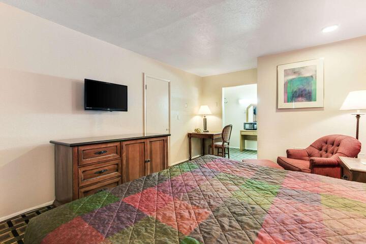 Room 19 of 55