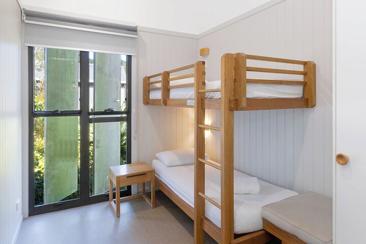 Room 7 of 117