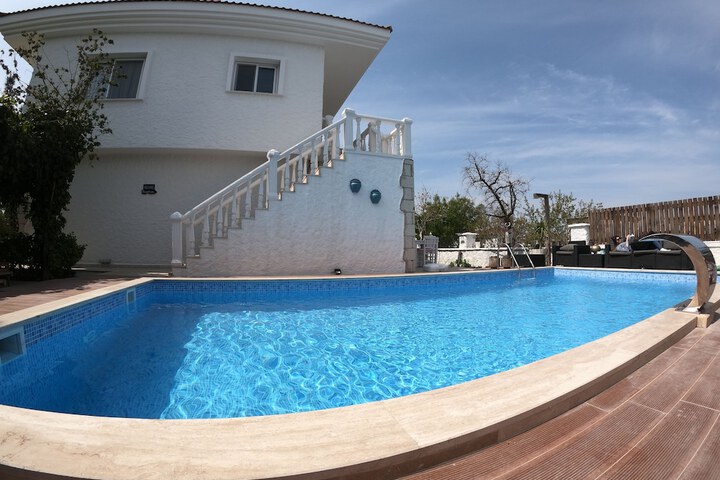 Pool 46 of 56
