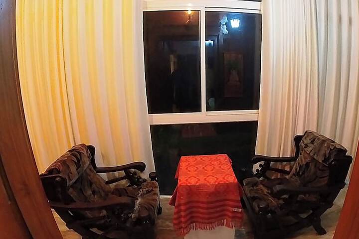 Room 14 of 33