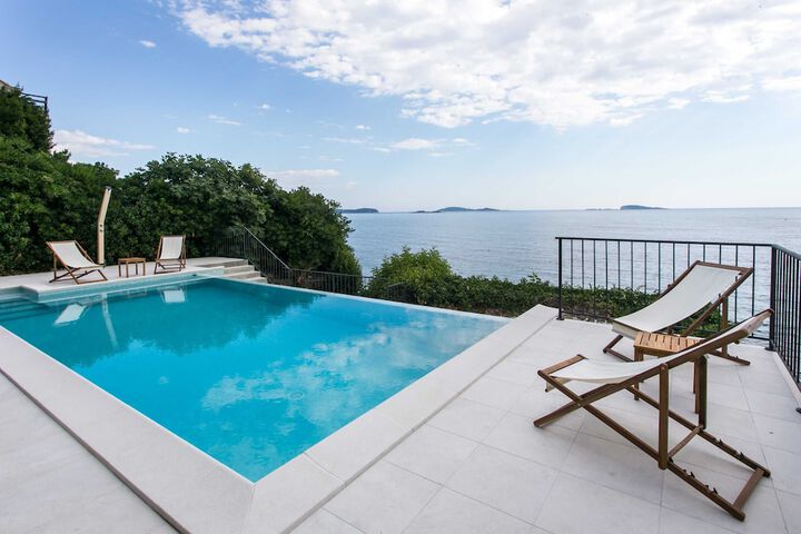 Apartments Villa Mirjana in Zupa dubrovacka