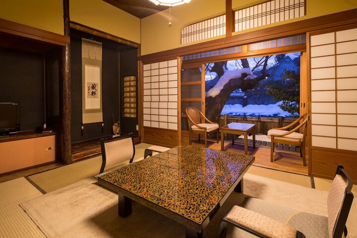Room 20 of 90
