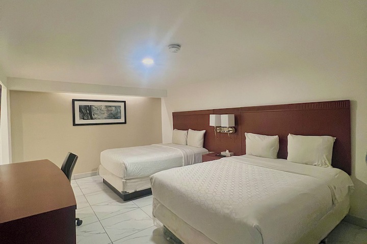 Room 25 of 70