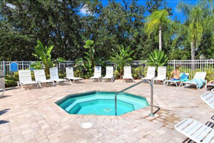 Pool 22 of 45