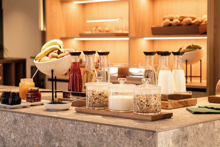 Breakfast/Coffee Service 18 of 23