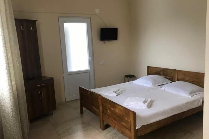 Room 30 of 41