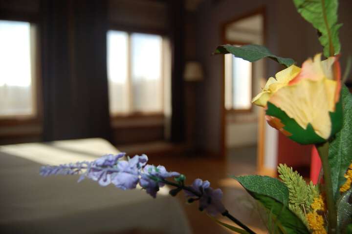 Room 10 of 53
