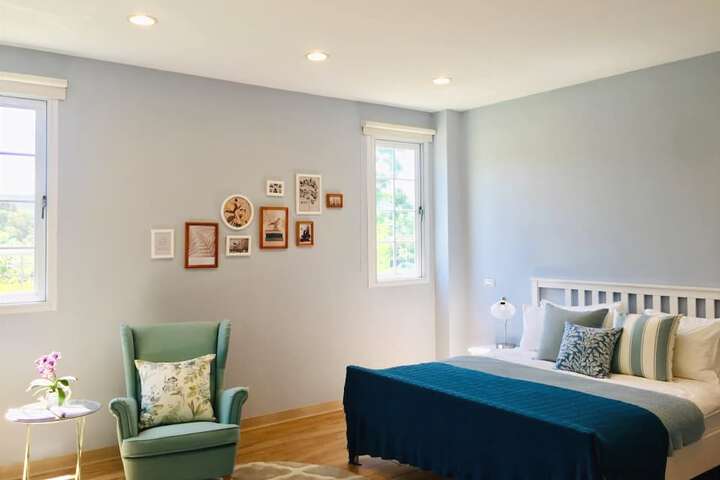 Room 4 of 6