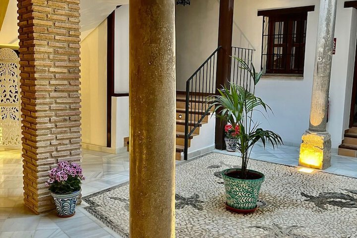 Hotel Exterior 53 of 53