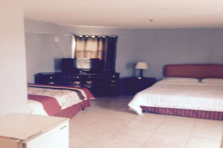 Room 2 of 19
