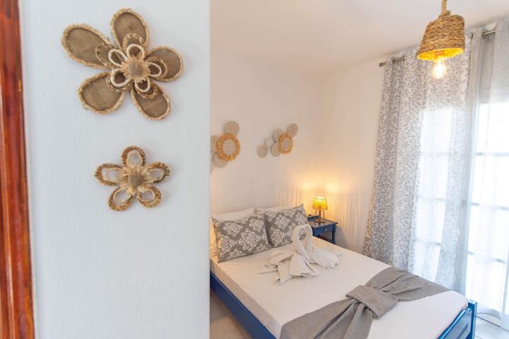 Room 3 of 47