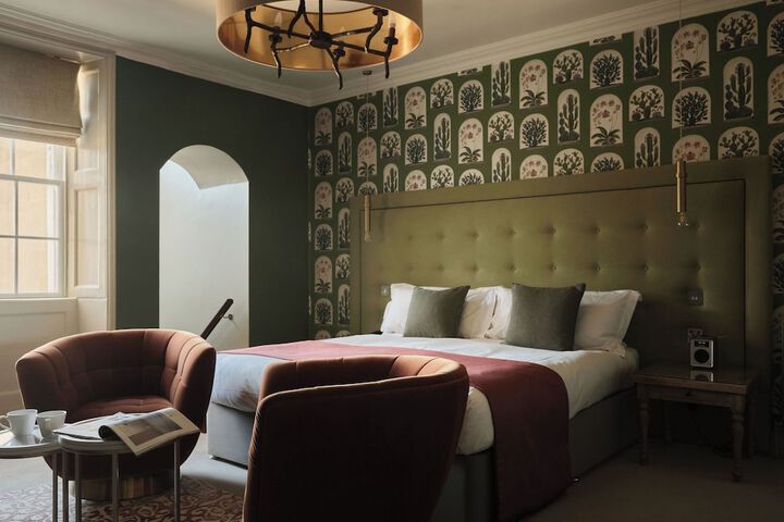 Room 48 of 101