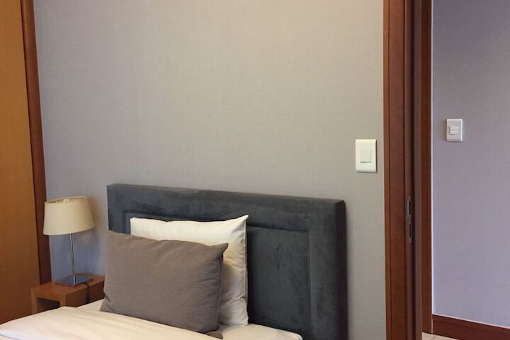Room 11 of 47