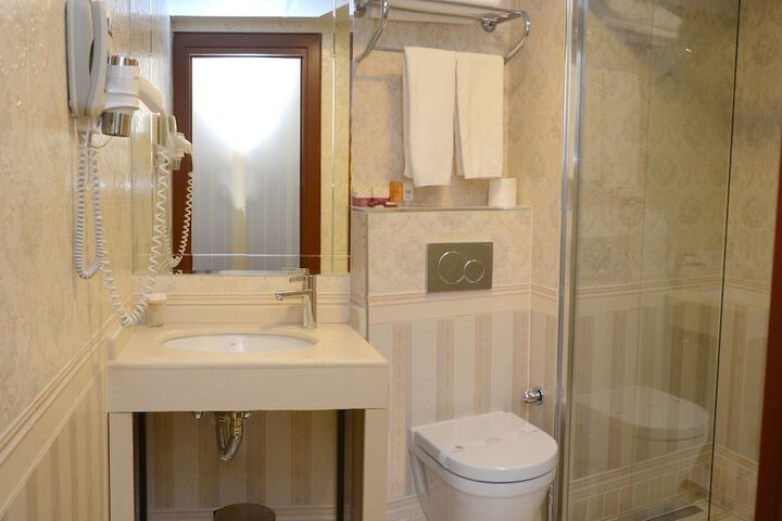 Bathroom Photo