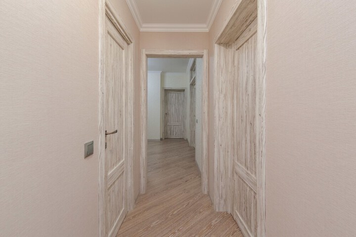 Ballroom/Hall 38 of 42