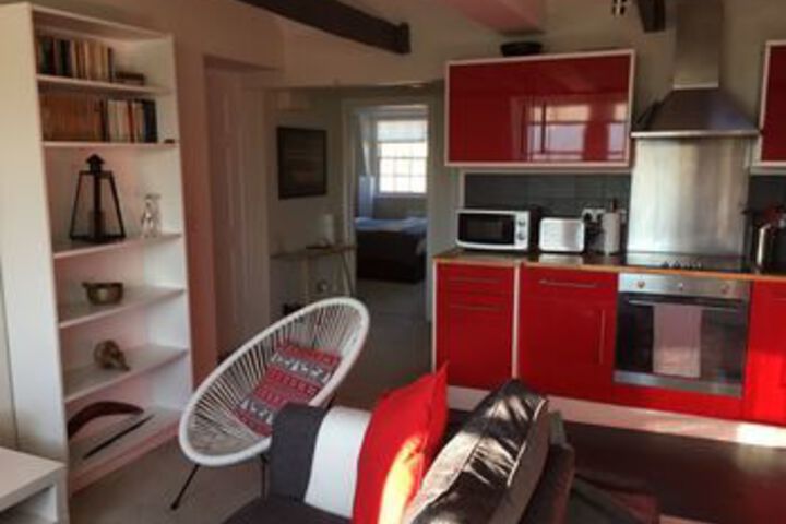 Room 33 of 34