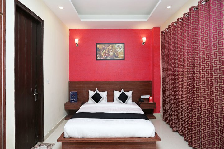 Room 16 of 23