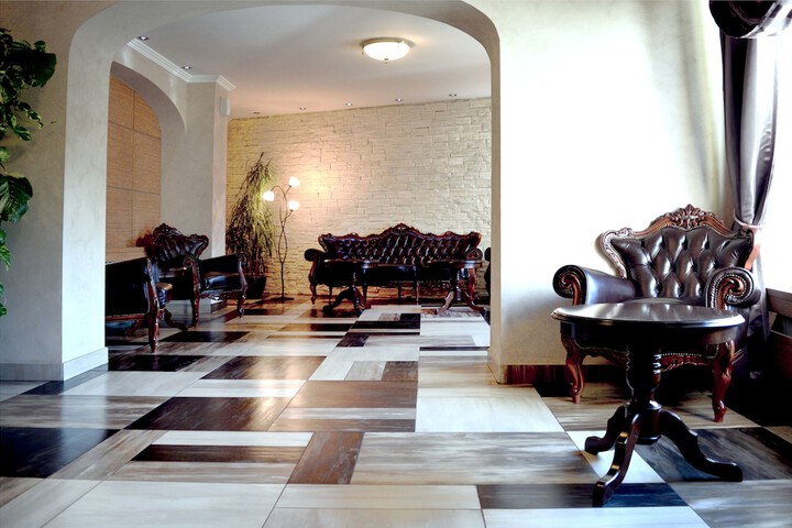 Hotel Lobby